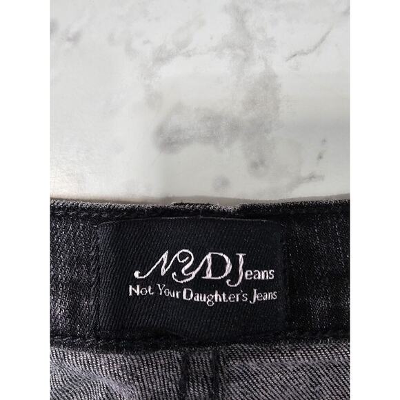 Womens Sz 12 Black High-Rise Bootcut Made in USA Not Your Daughters Jean - Picture 3 of 10